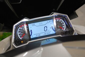 Motorro EasyMax 125i - kupováno nové u nás,1.maj,krásný stav - 11