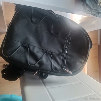 Nikon D5100 s objektivy a příslušenstvím - 11