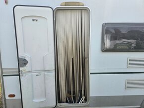 Karavan - KNAUS EIFELLAND HOLIDAY 560 TKM, r.v. 2008 - 11