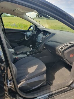 Ford Focus 2015 1.0 EcoBoost 92kW - 11