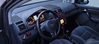 Volkswagen Touran Highline 1.6 tdi - 11