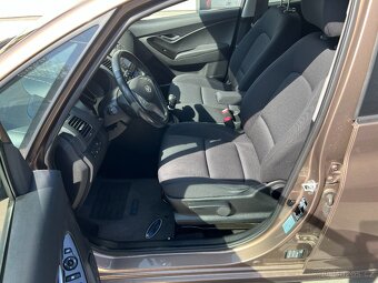 HYUNDAI ix20 1.6i 92 KW PDC TEMPOMAT VYHŘ.SEDADLA 2xALU KOLA - 11