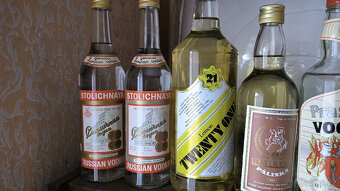 Alkohol - vodka, griotte - starý, archivní, retro alk. - 11