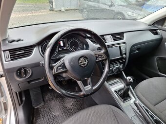 Škoda Octavia 2.0 TDi 110KW Scout, Nové v ČR - 11