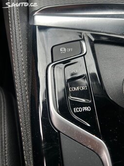 BMW 3.0 2018 – M paket, perfektní stav, DPH - 11