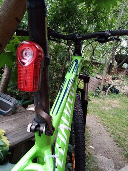 Specialized ,velikost S",150-175cm,horské - 11