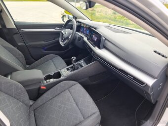 VW Golf 8 2.0TDI 110 kW / Combi/ Business/ Manuál/ 11.2021 - 11
