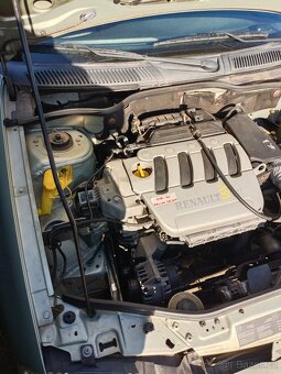 RENAULT MEGAN COMBI - 11