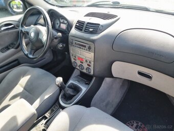 Alfa Romeo 147 1.6 88kw klima - 11