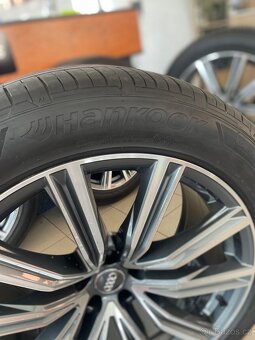 Originál Alu kola AUDI Q8 21” 10Jx21 ET20 pneu 285/45/21 - 11