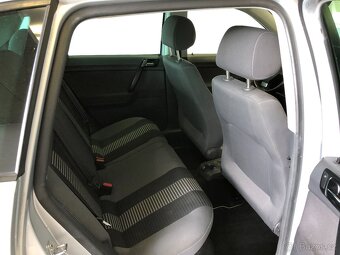 VOLKSWAGEN POLO 1.2 HTP - 11