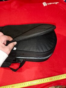 Housle 2 ks značky viditelné na fotu - 11
