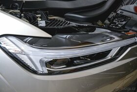 Volvo XC60 D4 Momentum Aut 1 MAJiTEL NAVI KŮŽE KAMERA - 11