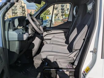 Renault Master, skříň 8EP d.4,2 š.2,15 v.2,2 - 11