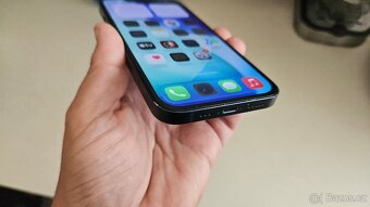 Vymením Apple iPhone 14 tmavý 128GB - 11