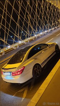 Mercedes Benz E350CDI Coupe - 11