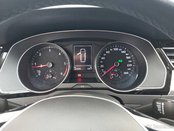 VW Passat 2.0TDi 110kW DSG,klima,tažné,senzory - 11