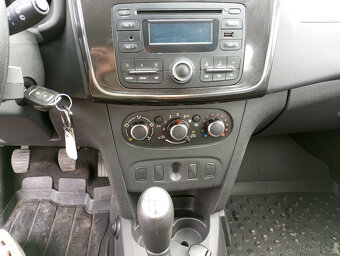 Dacia Logan MCV, rok 2017, 1 majitel, klimatizace,2 sady kol - 11