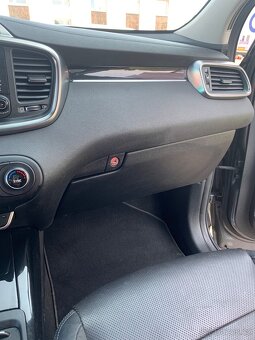 Kia Sorento 2.2crdi 147kw 2018 117tkm AWD - 11