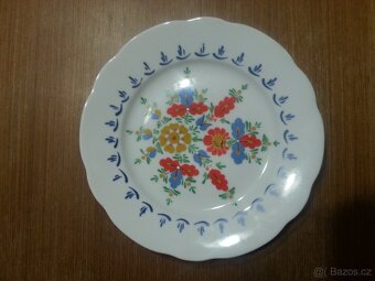 prodám keramiku a talíře a další. - 11