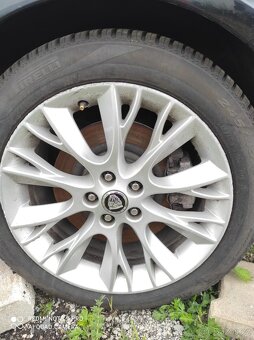 Jaguár xf 3.0 d. Náhradní díly. - 11