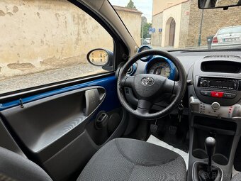 Toyota Aygo 1.0i 50kw koup.ČR Klima nová STK Serviska - 11