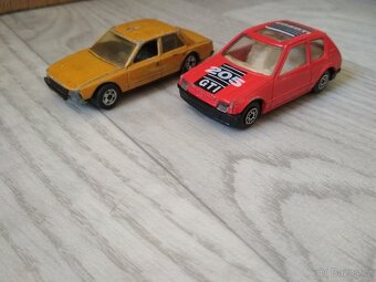 modely - autíčka Peugeot - 11