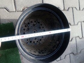 Květináče - různé velikosti a barvy - 11