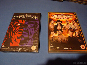 Walking Dead, Dishonored, WWE - 11