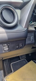 Toyota Rav4 TOP stav - 11
