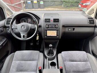 Volkswagen Touran,  1.4TSI 103KW HIGHLINE Bi-Xenon - 11