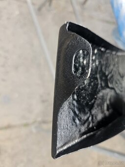 Opel Astra H přední blatníky. - 11