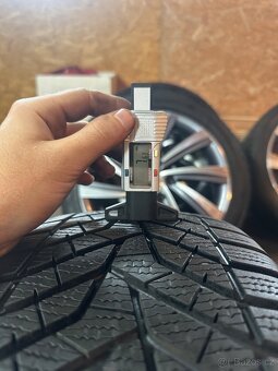 ALU Kola ŠKODA 5x112 R18 PERSEUS Zimní Pneu 225/45/18 - 11