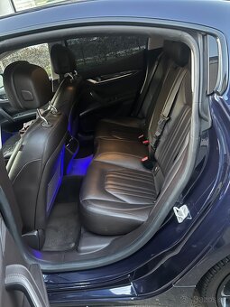 Maserati Ghibli - 11