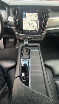 Volvo S90 2.0 T5 187Kw Benzín FWD Momentum Pro - 11