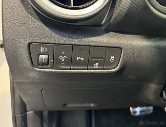 Hyundai Kona Electric 150kw / 64kWh TREND 04/2021 FACELIFT - 11