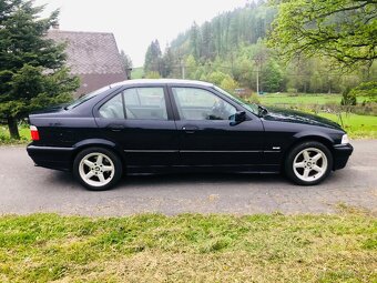 BMW 320iA e36 - 11
