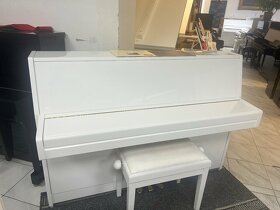 Bílé pianino Yamaha se zárukou, doprava zdarma. PRODÁNO. - 11