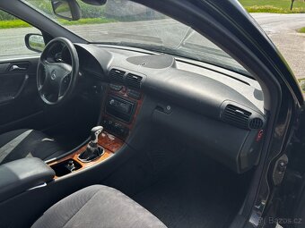 Mercedes-Benz C220 CDI, Manual, Klima funkční, Tažné - 11
