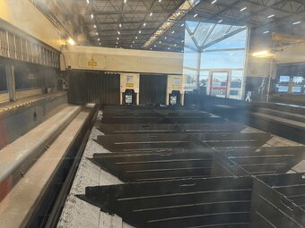 Laserový stroj TRUMPF TruLaser 7040, použitý, z roku 2007. - 11