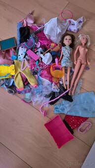 BARBIE panenky a doplňky - 11