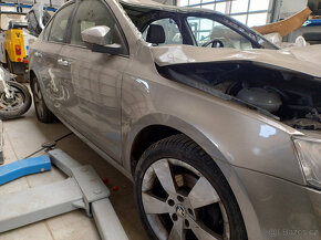 Škoda Octavia 3 1,6TDI 2013 77kW CLHA HB - JEZDI, DILY - 11