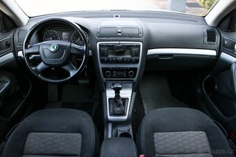 Škoda Octavia Combi 1.6 TDI DSG - 11