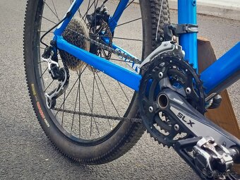 Horské kolo Giant XTC polocarbon - 11