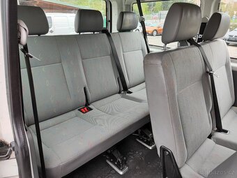 Volkswagen Caravelle - 11