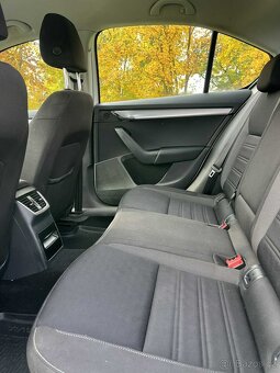 Škoda octavia 3 facelift 1,6 tdi sedan 2017 - 11