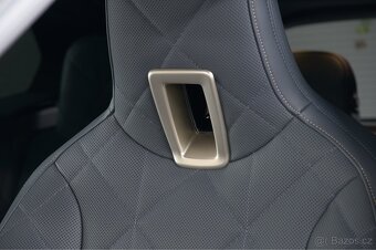 BMW iX xDrive50 - 11
