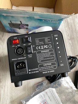 Mlhový stroj s RGB světly 500W - 11