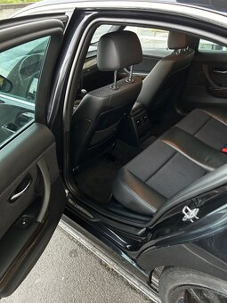Bmw e90 330xd 180 kw 3.0 diesel rok 2010 - 11
