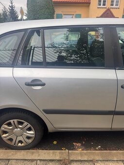 Prodám bud celek nebo náhradní díly Škoda Fabia 2 2013 - 11